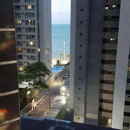 Flat A 2 Quadras Da Av Beira Mar, Um Dos Principais Pontos Turisticos De Fortaleza. Exterior foto